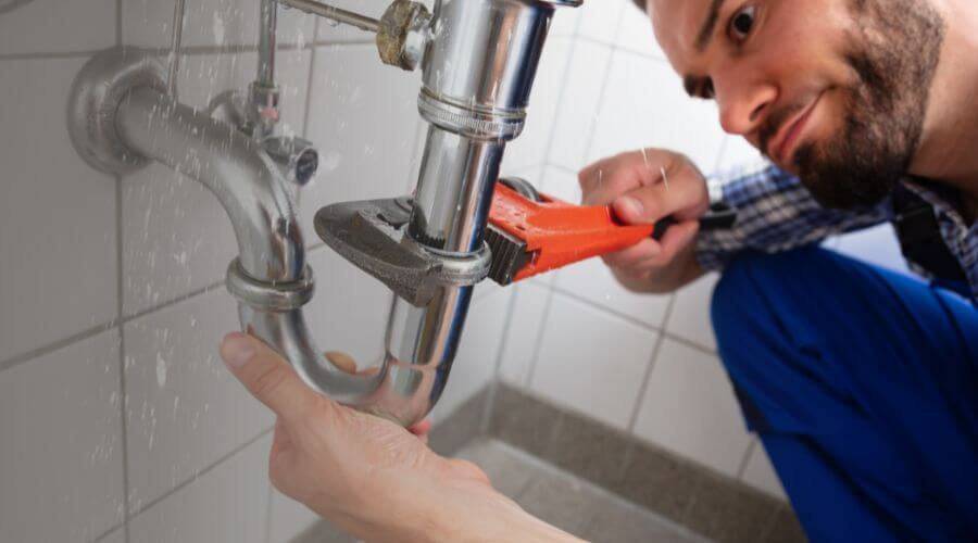 Professional sink repair in Ozawkie, KS